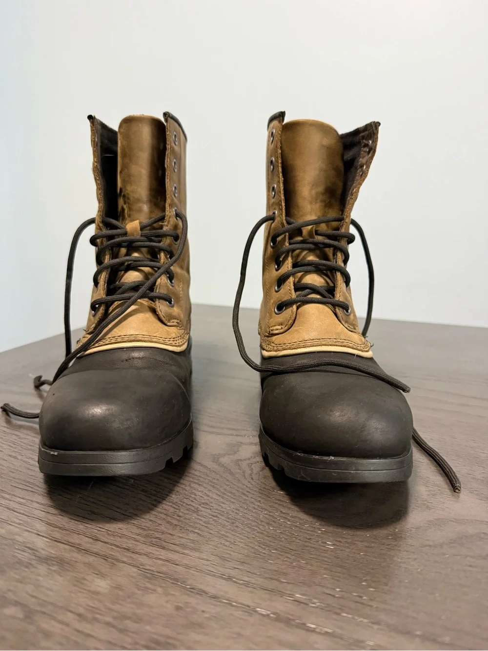 SOREL Women’s Emelie Waterproof Leather Duck Boots Brown Black Size 10